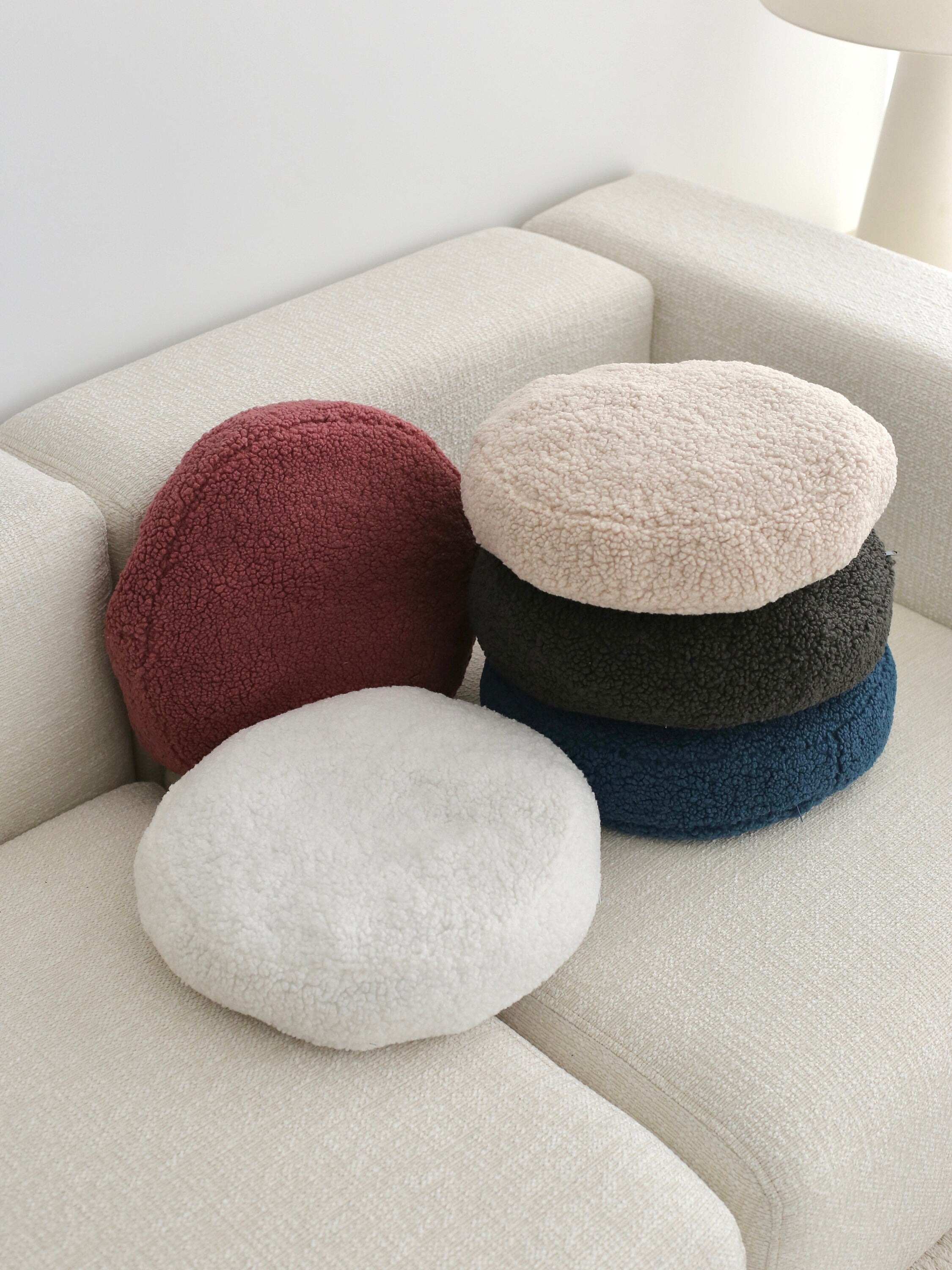 Round faux fur pillow sale