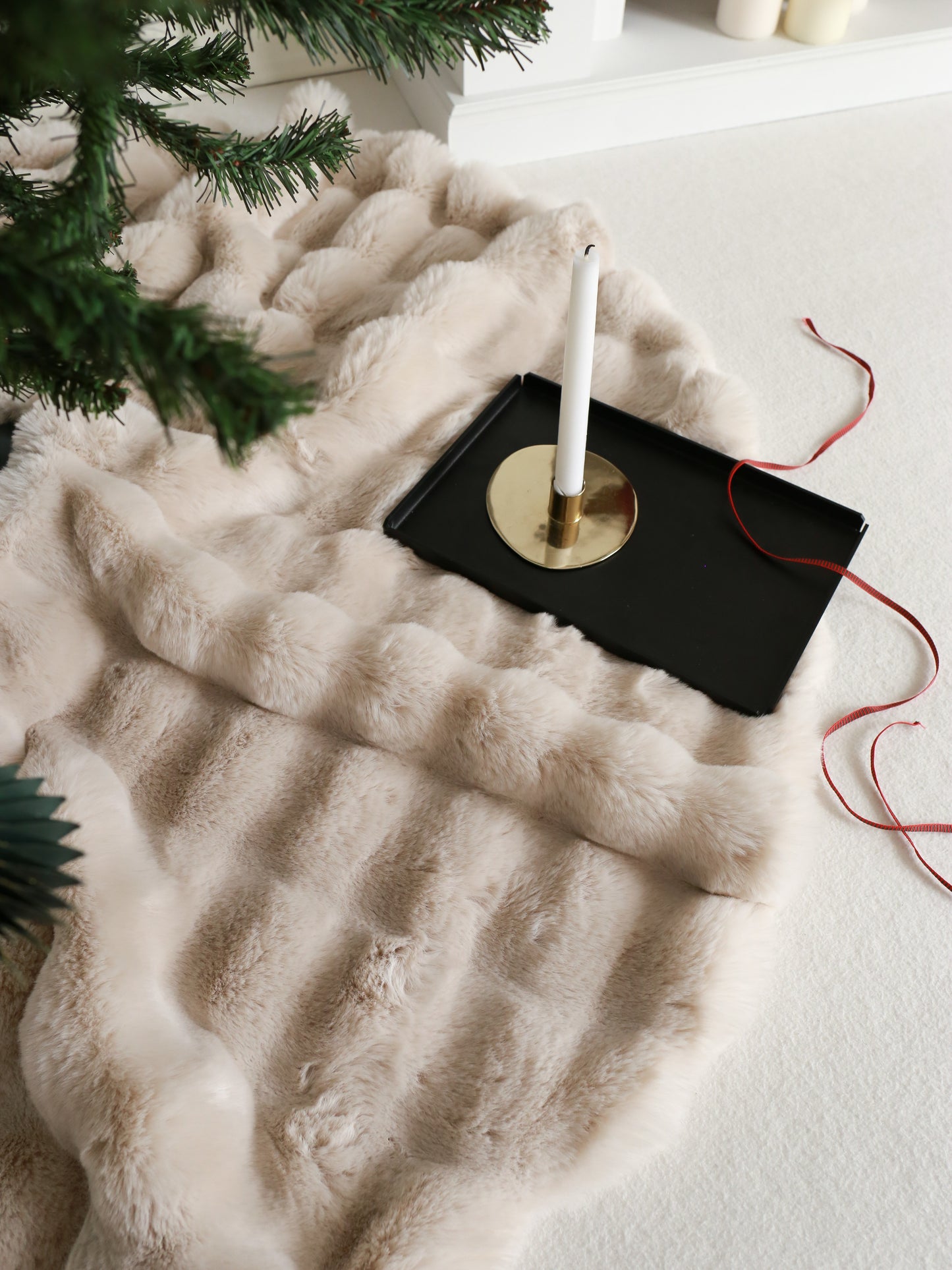 Bubble Faux Fur Christmas Tree Skirt - Ivory