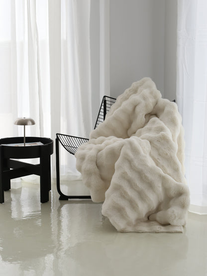 Faux Fur Throw Cloud Blanket - Cream